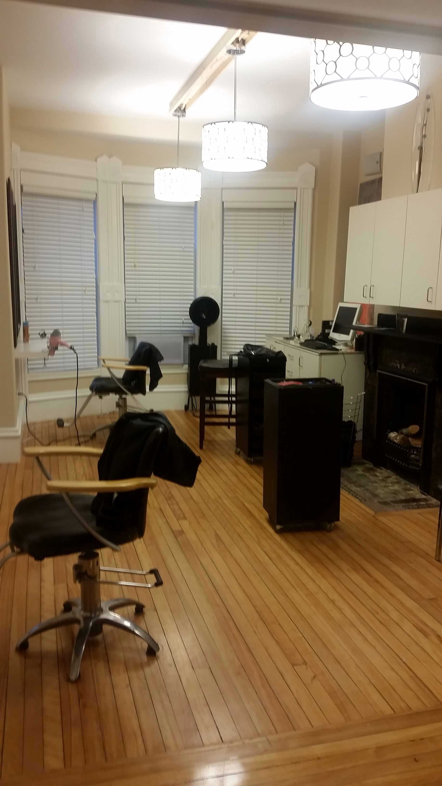 Christopher Cromwell Hair Design